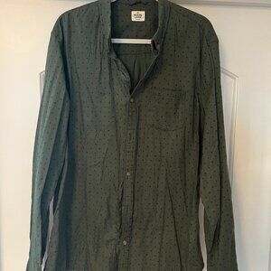 Marine Layer Button Down - Green w/ circle designs - XL